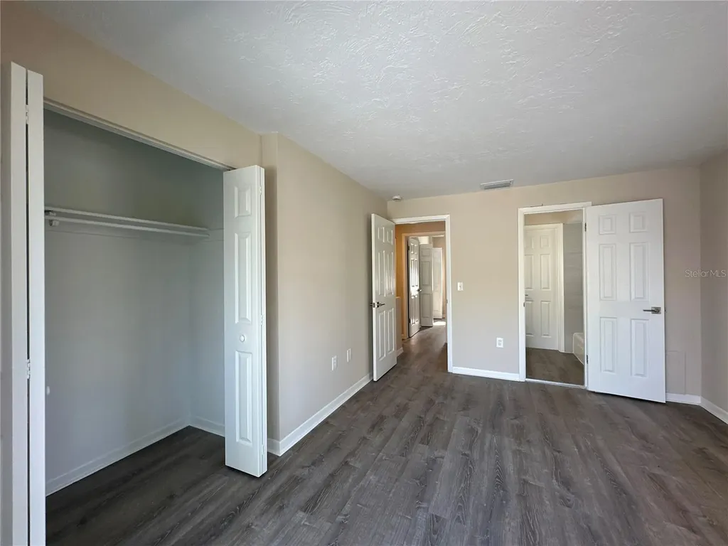 1559 7th Avenue W Bradenton FL 34205