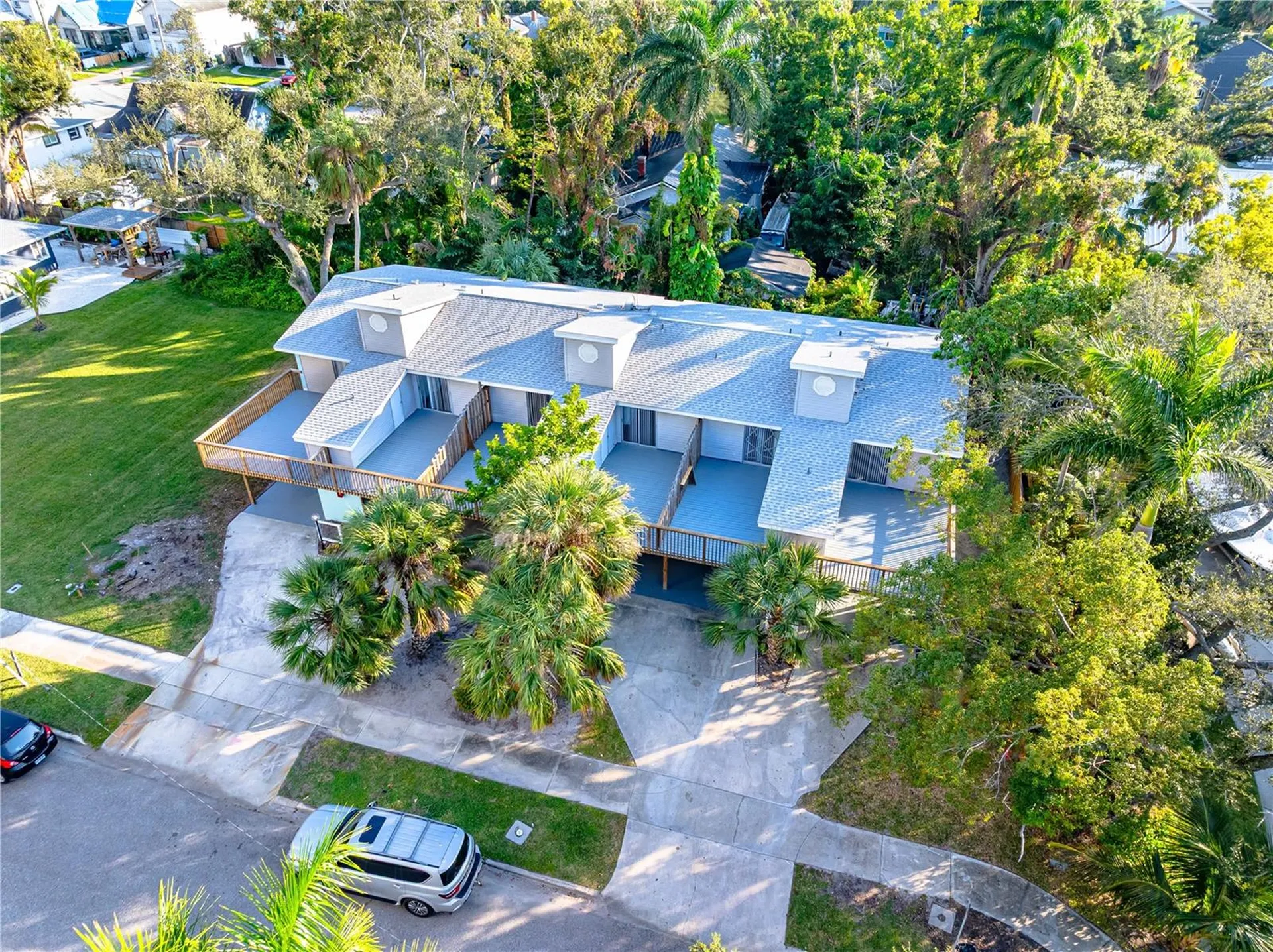 1559 7th Avenue W Bradenton FL 34205
