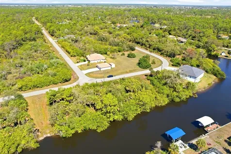 594 Mcdill Drive Port Charlotte FL 33953