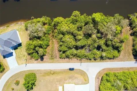 594 Mcdill Drive Port Charlotte FL 33953