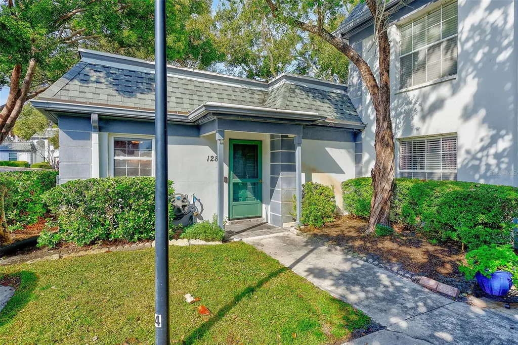 1287 N Mcmullen Booth Road Clearwater FL 33759