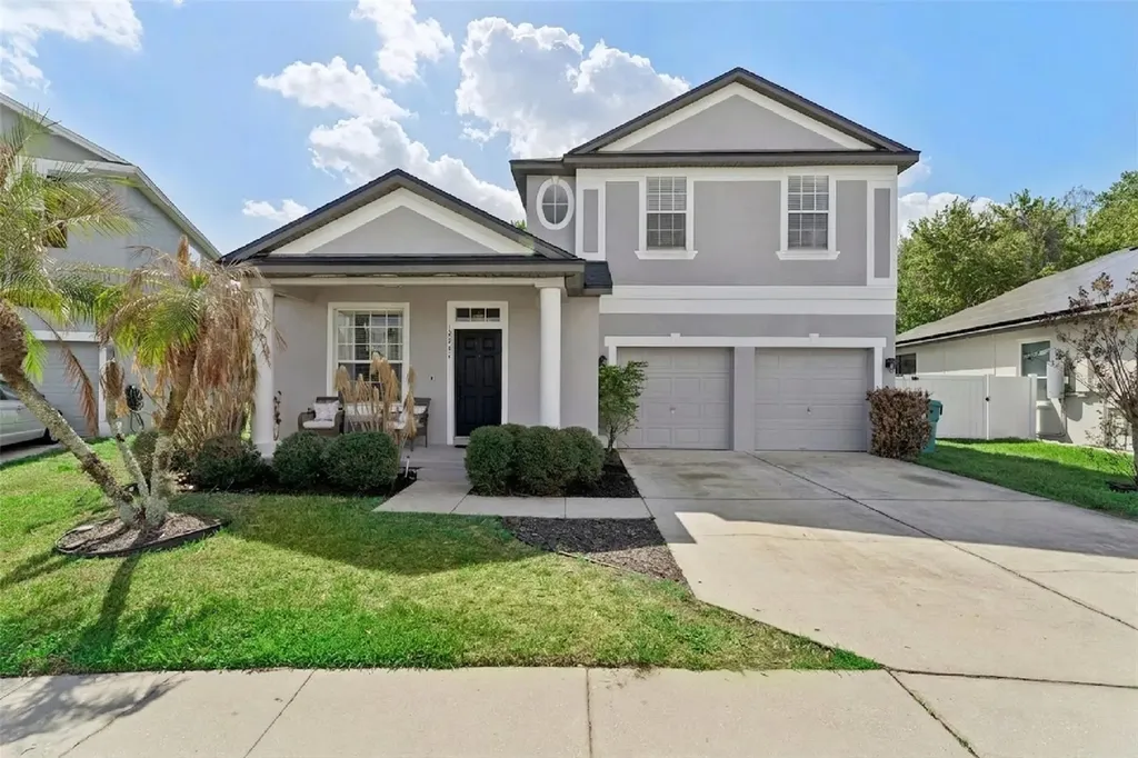 10484 Eastpark Lake Drive Orlando FL 32832