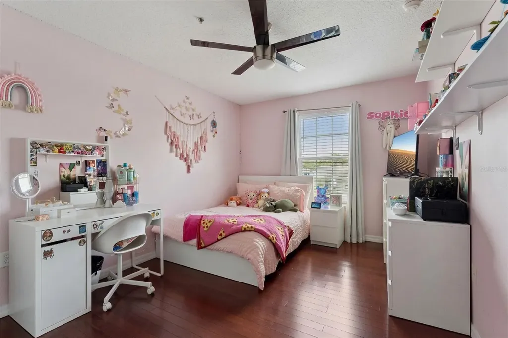 10484 Eastpark Lake Drive Orlando FL 32832