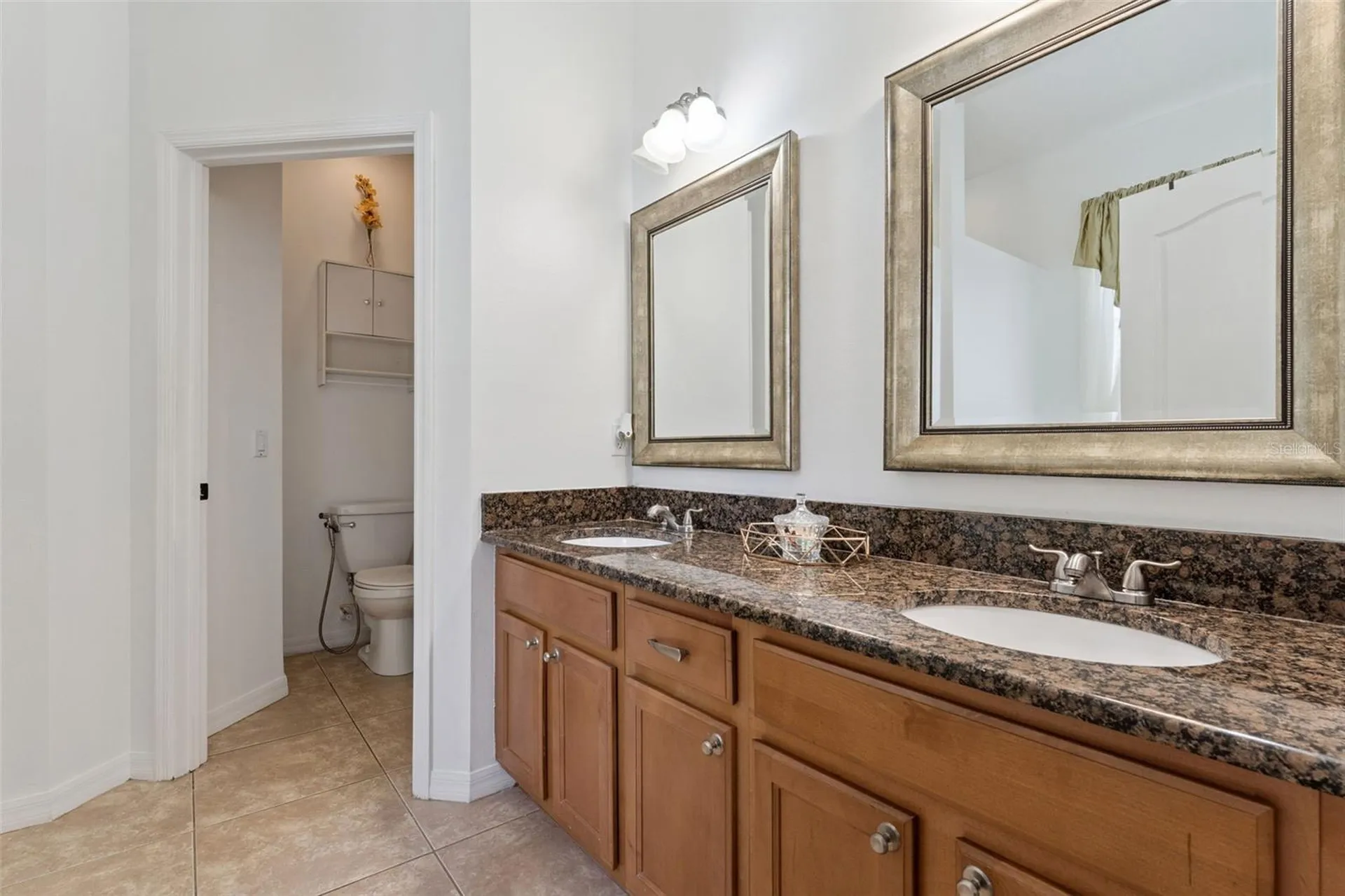 10484 Eastpark Lake Drive Orlando FL 32832