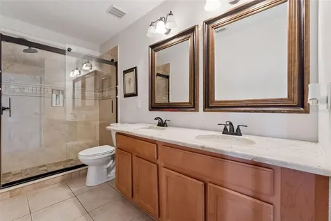 10484 Eastpark Lake Drive Orlando FL 32832