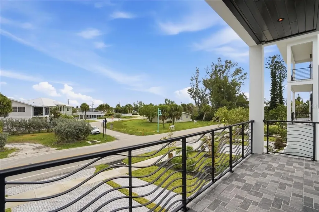 1214 Gulf Boulevard Englewood FL 34223