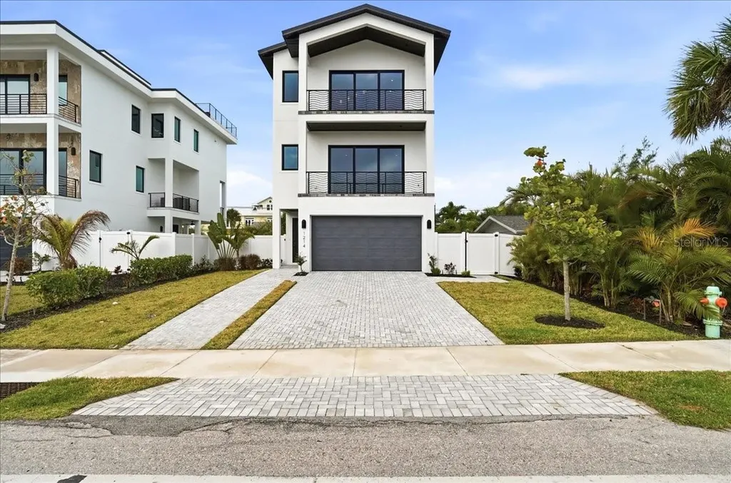1214 Gulf Boulevard Englewood FL 34223