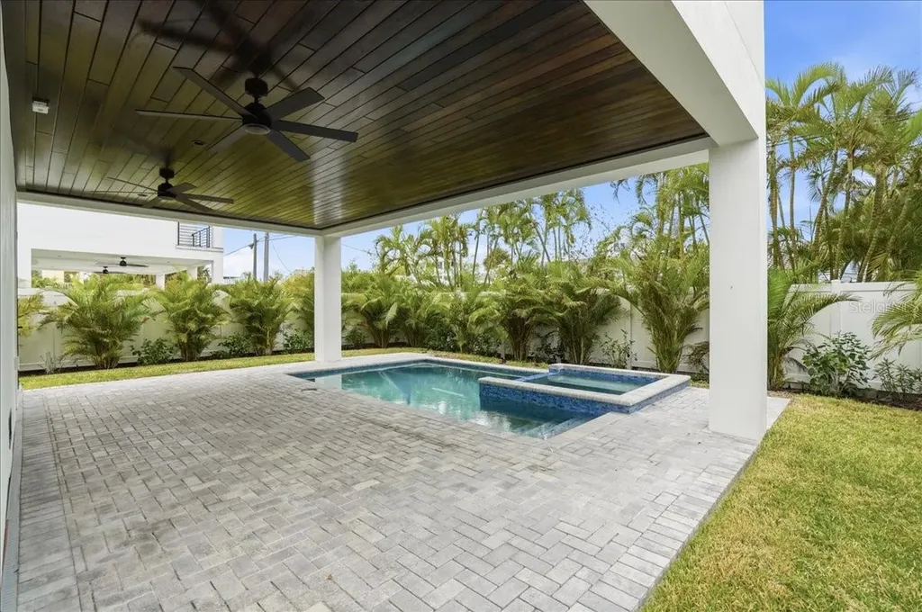 1214 Gulf Boulevard Englewood FL 34223