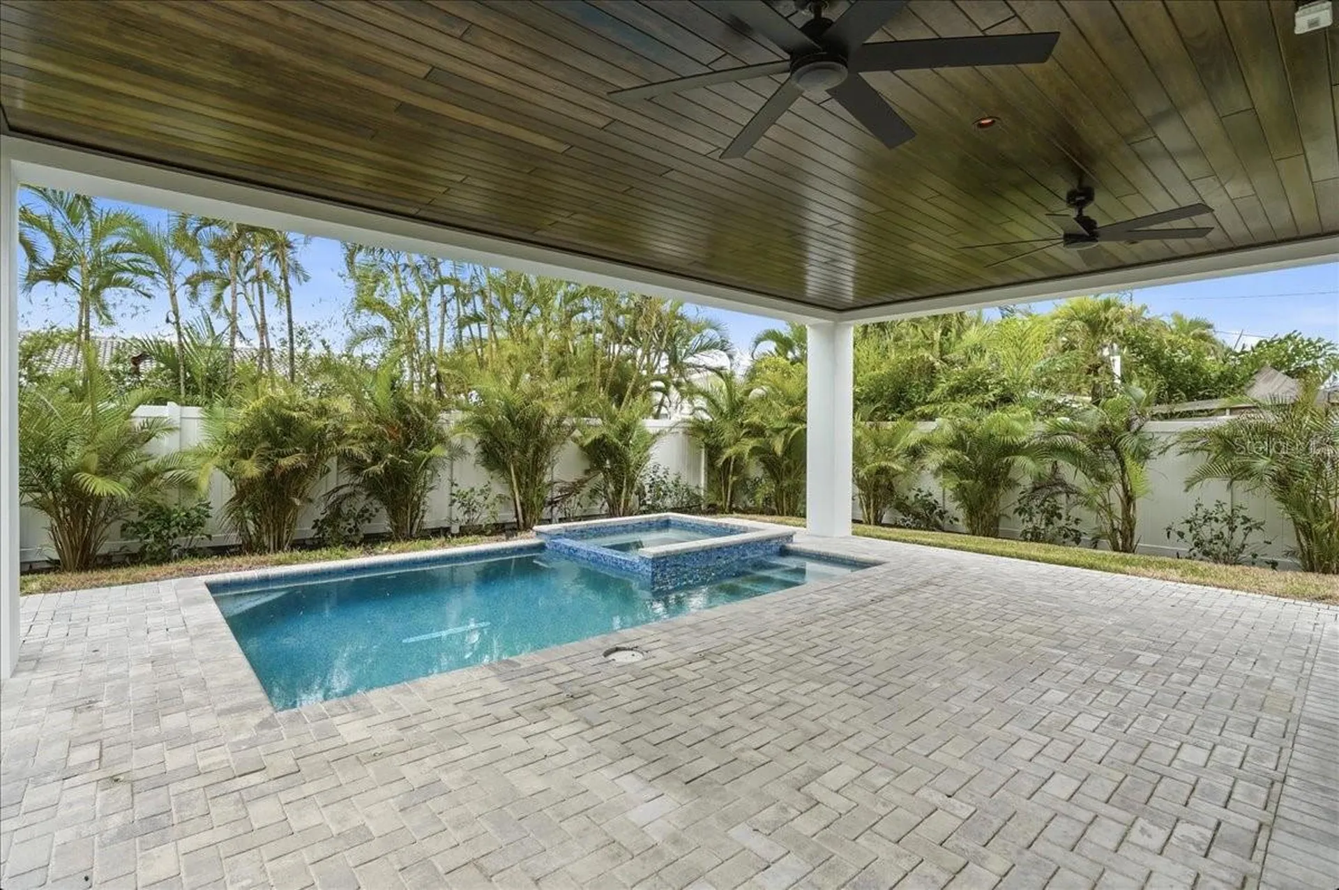 1214 Gulf Boulevard Englewood FL 34223