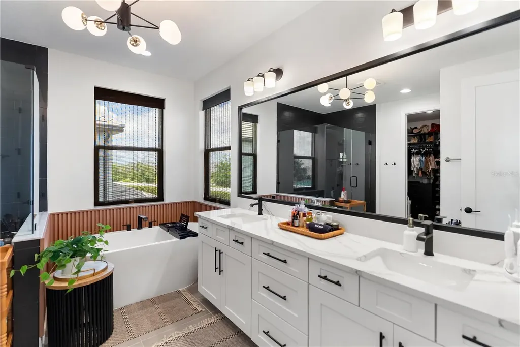 17506 Savory Mist Circle Bradenton FL 34211
