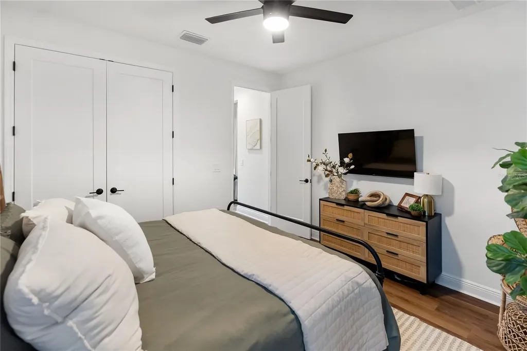 17506 Savory Mist Circle Bradenton FL 34211