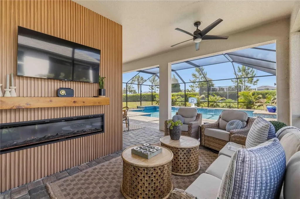 17506 Savory Mist Circle Bradenton FL 34211