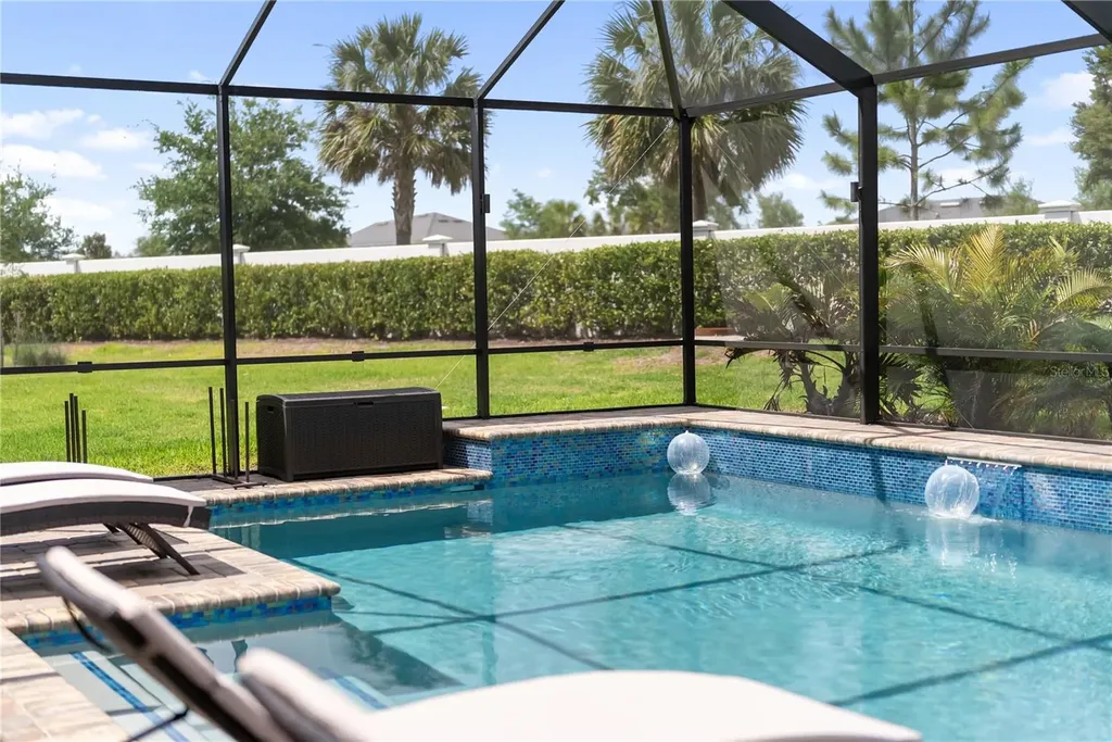 17506 Savory Mist Circle Bradenton FL 34211