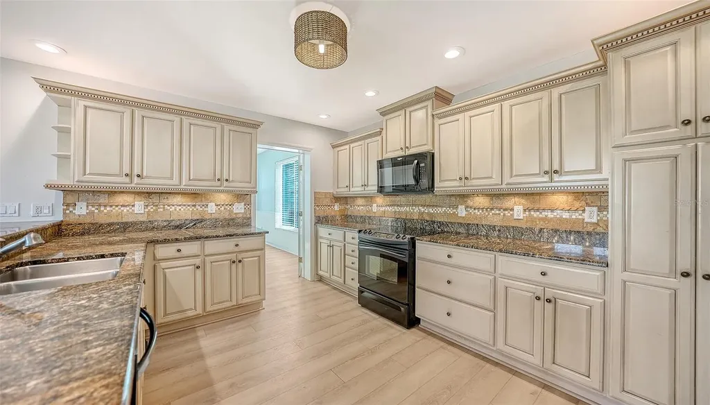 771 Marbury Lane Longboat Key FL 34228