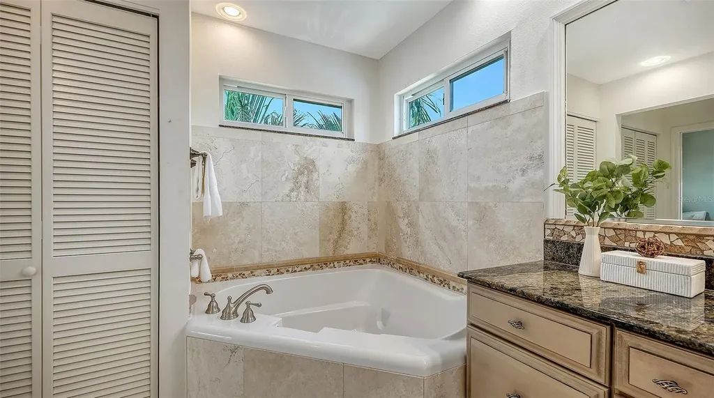 771 Marbury Lane Longboat Key FL 34228