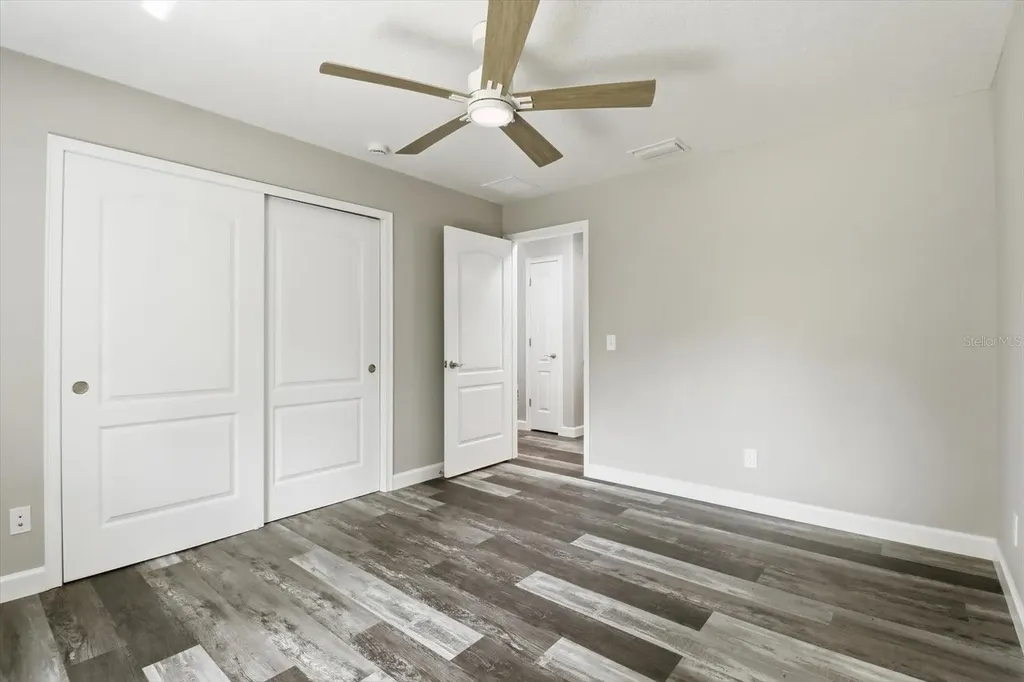 341 E Mcfaddin Place Dunnellon FL 34434