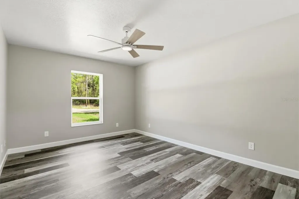 341 E Mcfaddin Place Dunnellon FL 34434