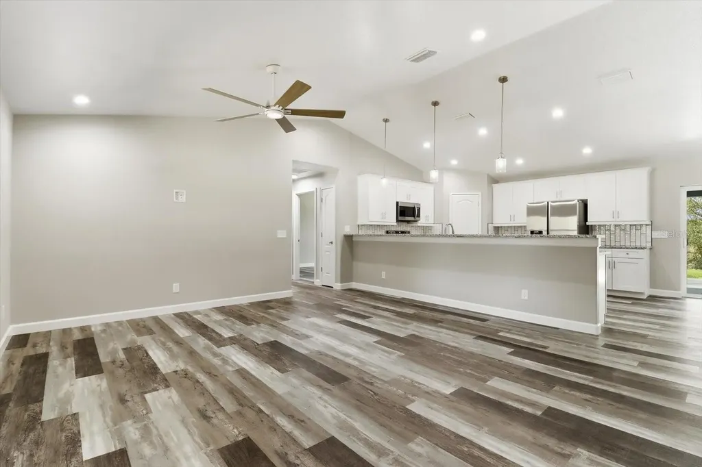 341 E Mcfaddin Place Dunnellon FL 34434