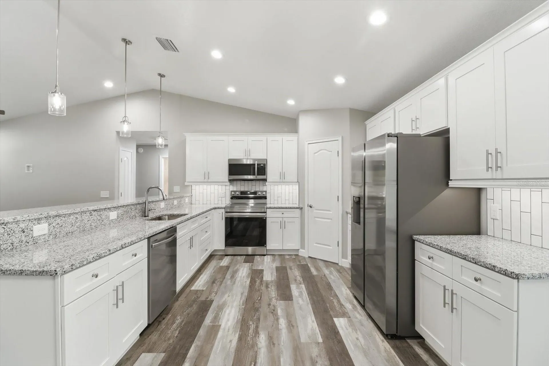 341 E Mcfaddin Place Dunnellon FL 34434