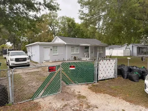 5504 Aldana Drive Tampa FL 33614