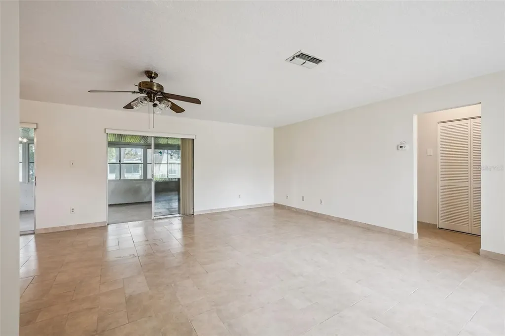 10113 Musket Lane Orlando FL 32821