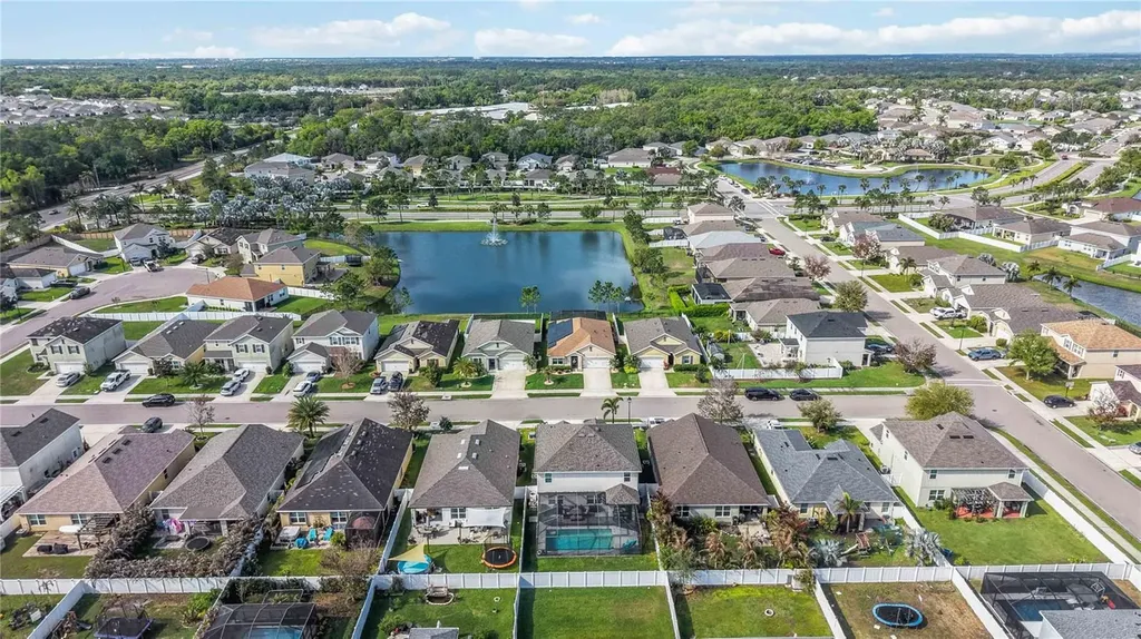 229 Lone Dove Lane Bradenton FL 34212