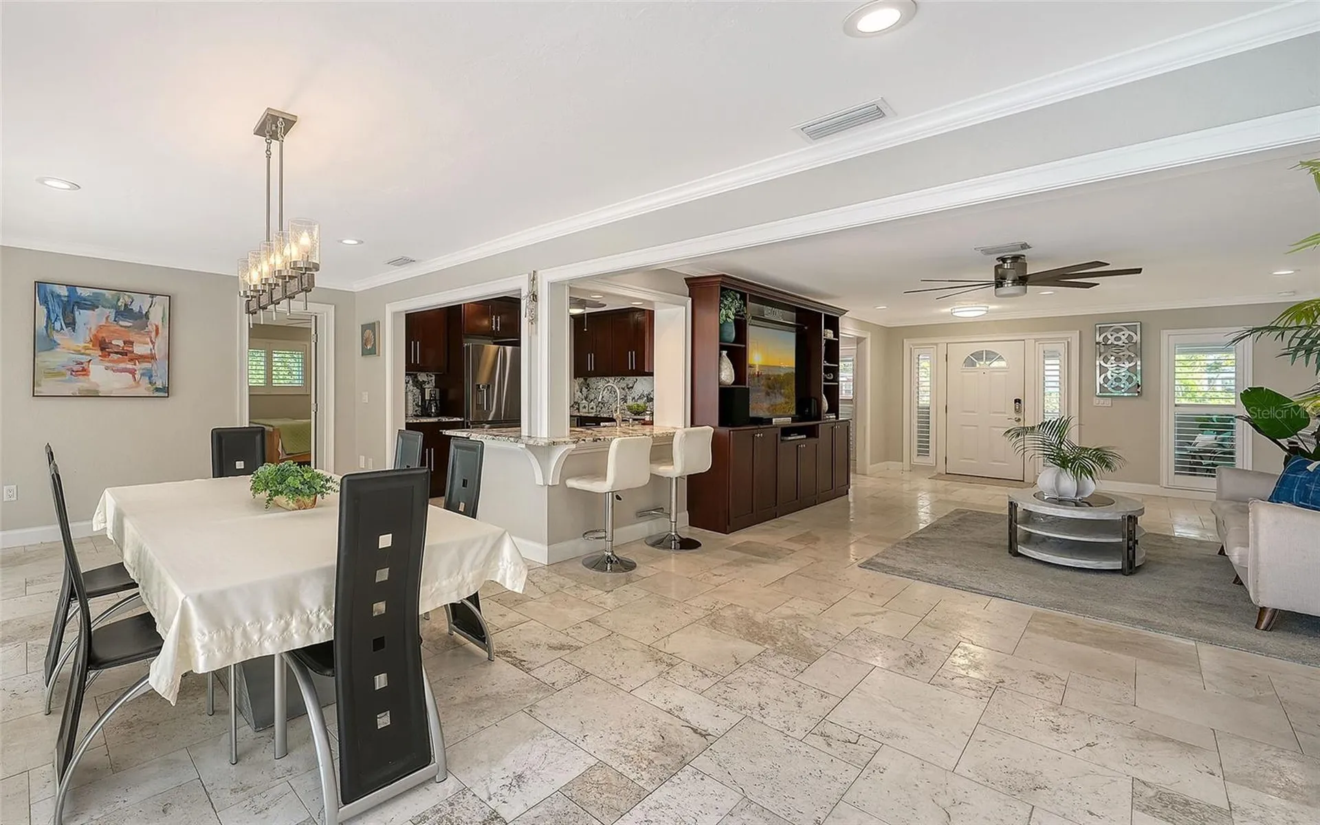 121 Holly Avenue Sarasota FL 34243