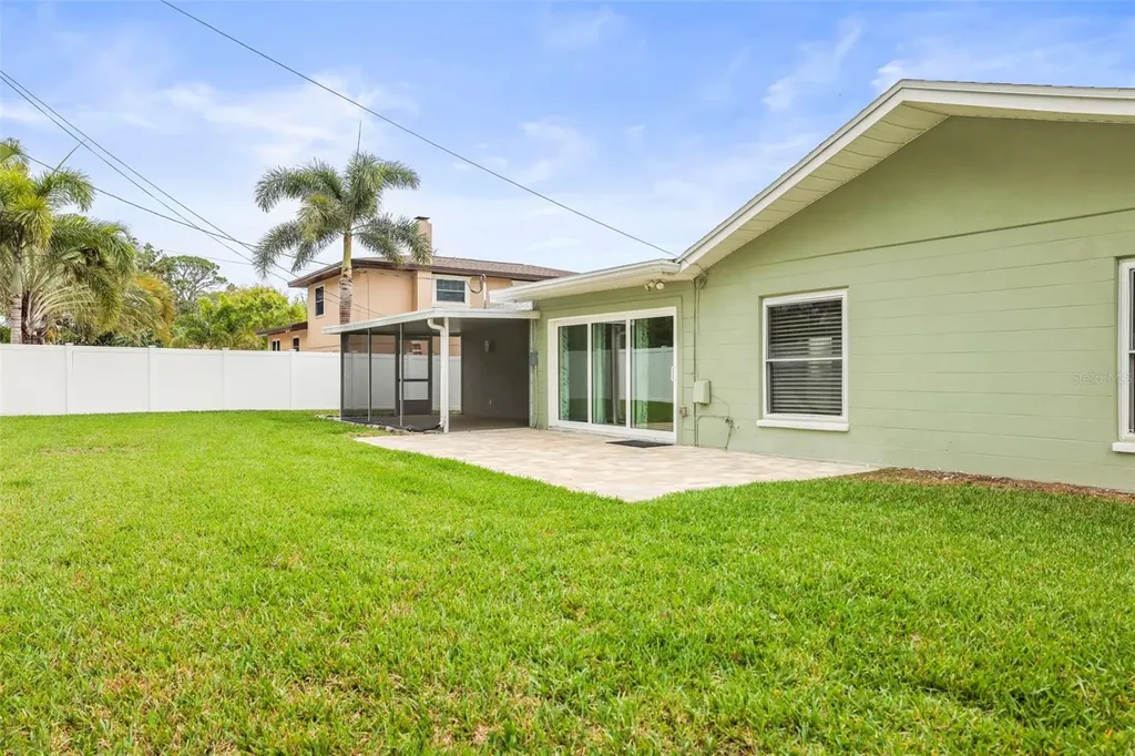 7955 Bayshore Drive Seminole FL 33776