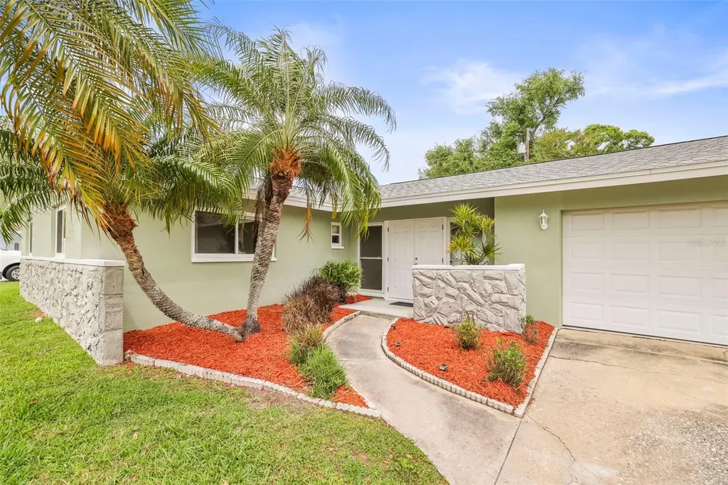 7955 Bayshore Drive Seminole FL 33776