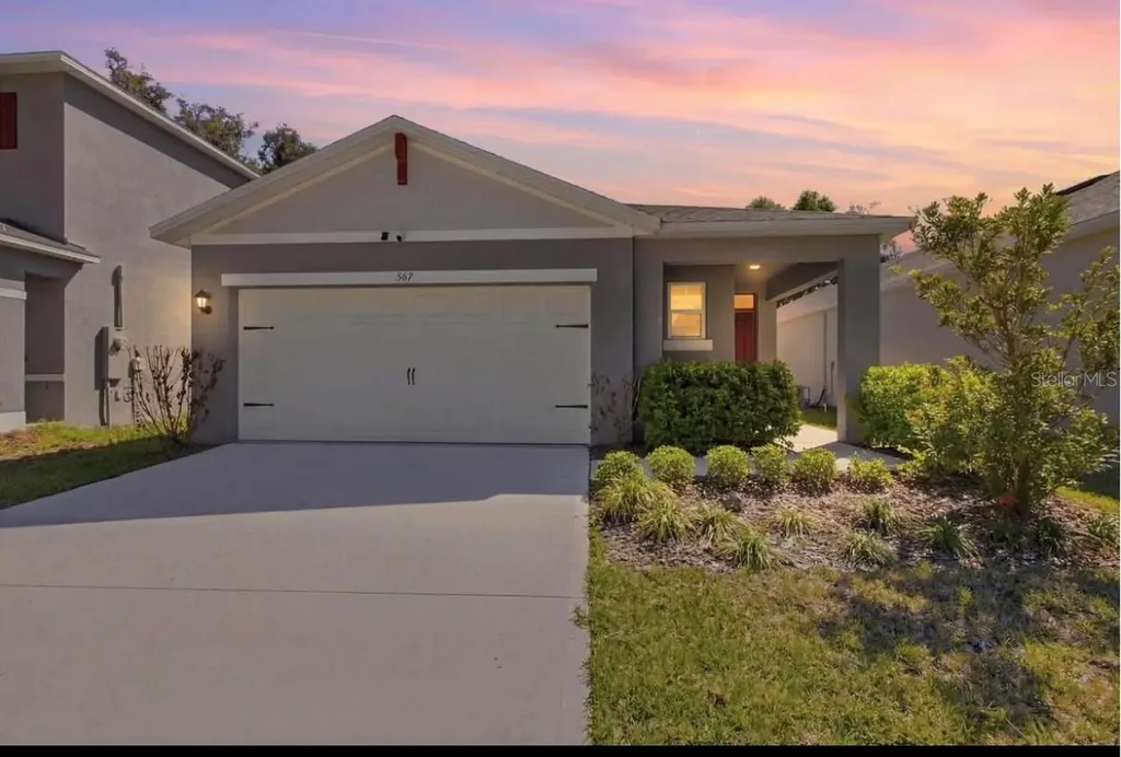 387 Pelham Park Drive Deland FL 32720