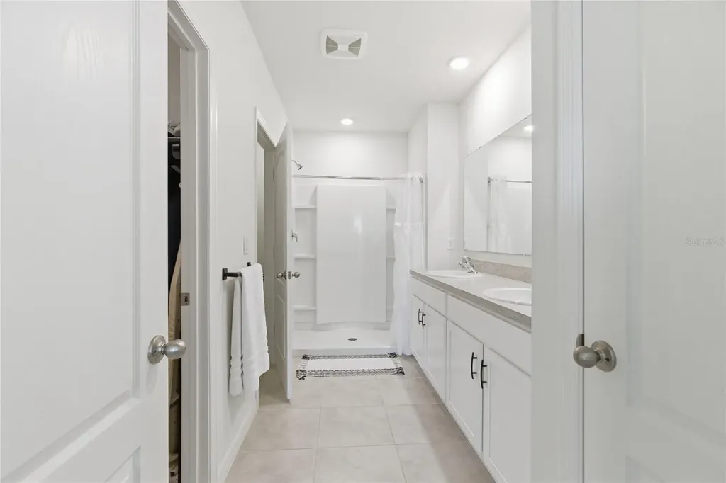 387 Pelham Park Drive Deland FL 32720