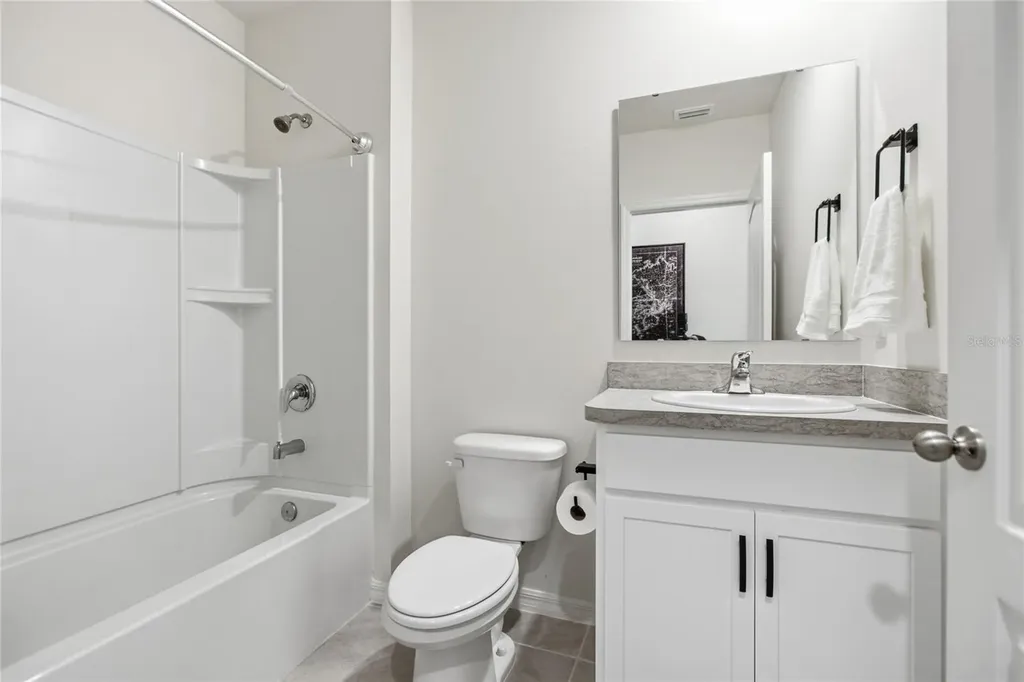 387 Pelham Park Drive Deland FL 32720