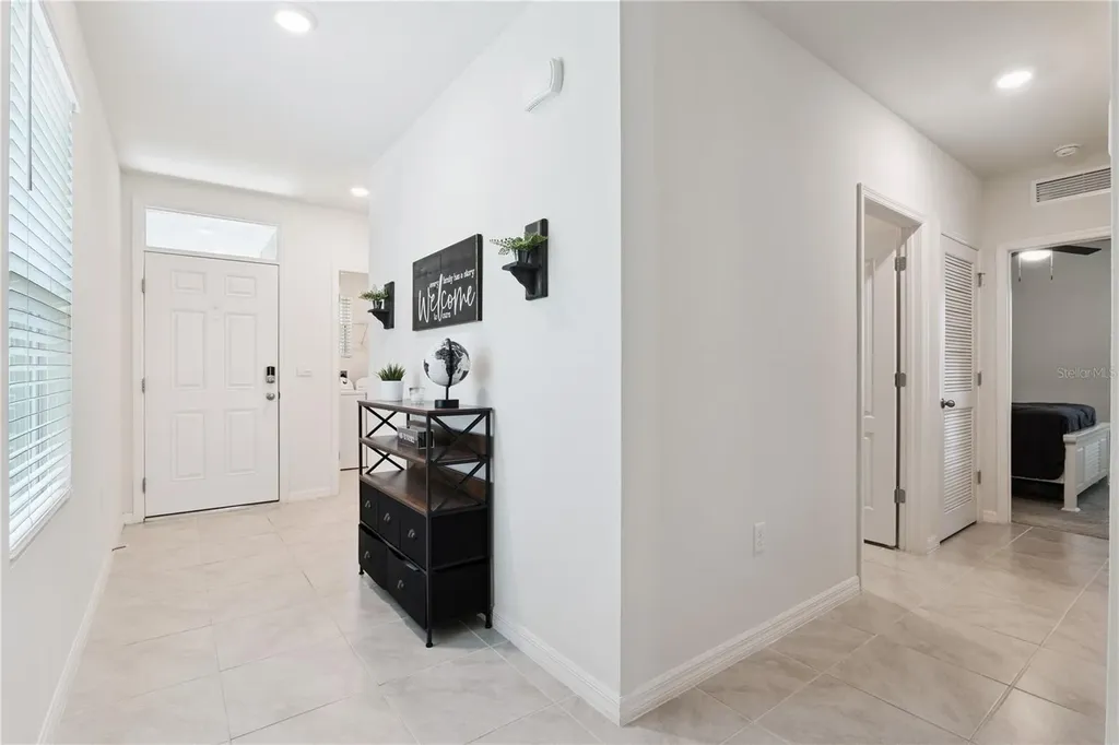 387 Pelham Park Drive Deland FL 32720