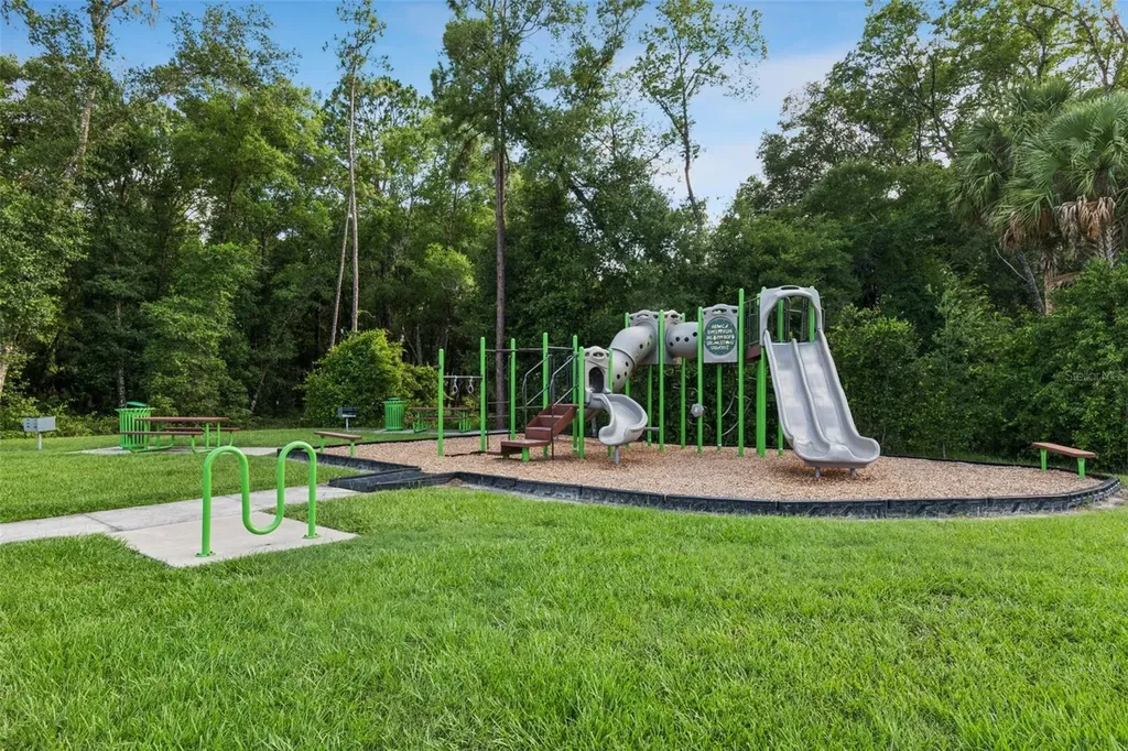387 Pelham Park Drive Deland FL 32720
