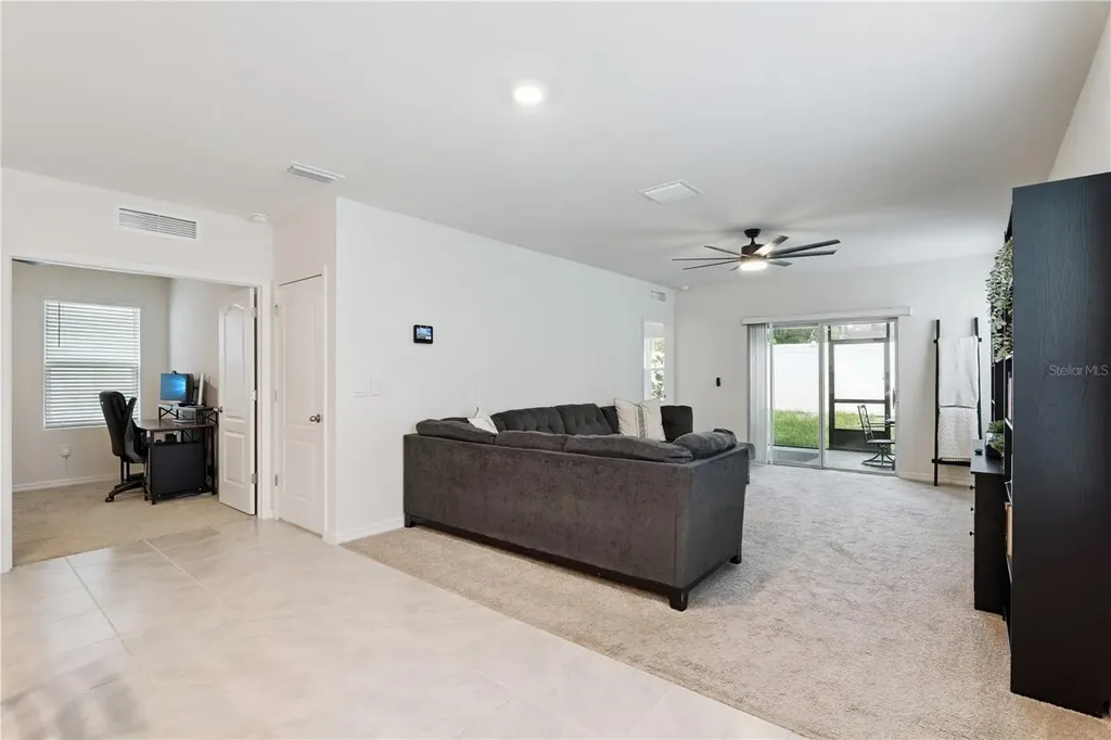 387 Pelham Park Drive Deland FL 32720