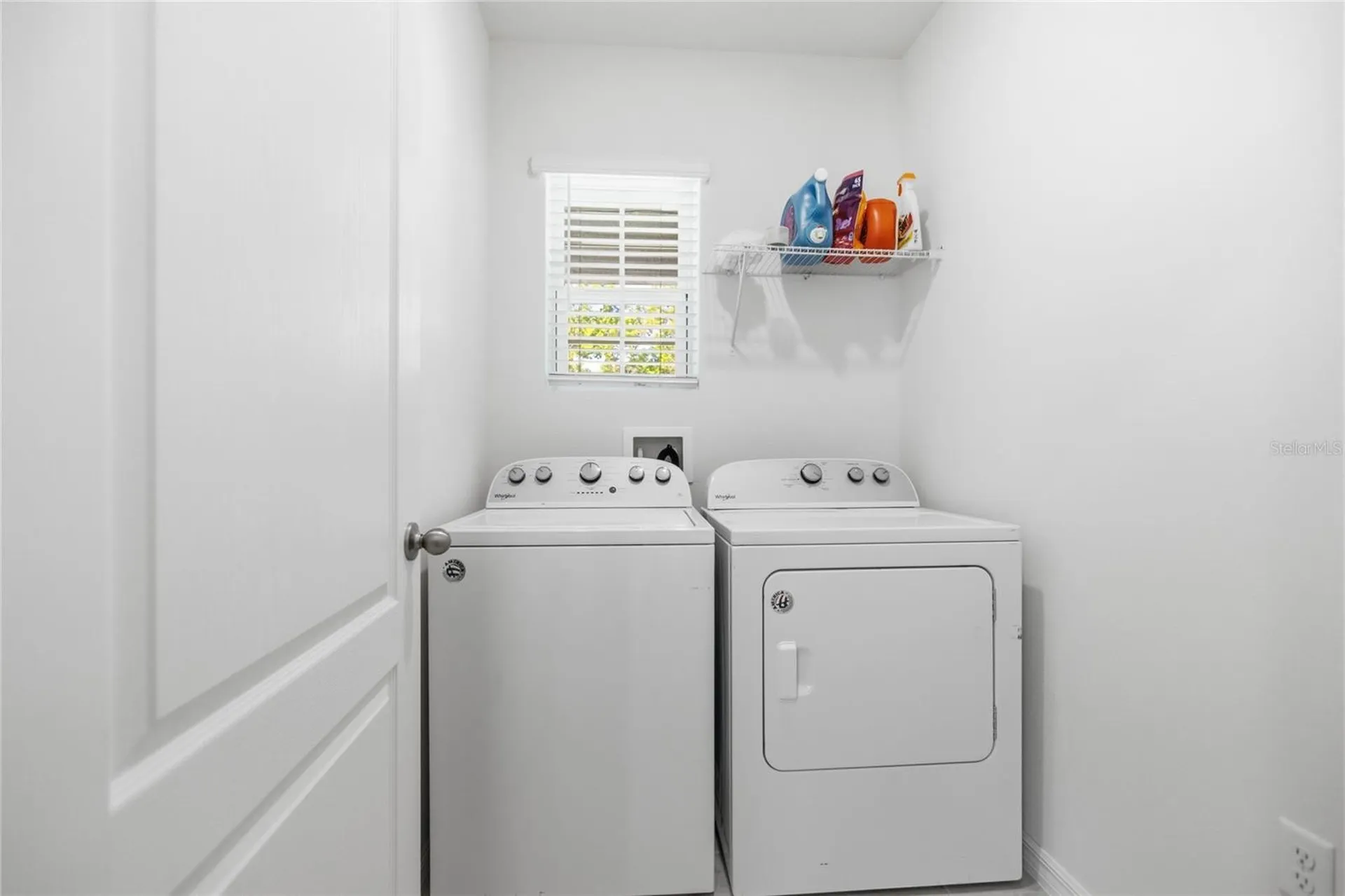 387 Pelham Park Drive Deland FL 32720