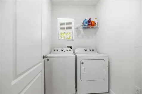 387 Pelham Park Drive Deland FL 32720