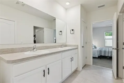 387 Pelham Park Drive Deland FL 32720