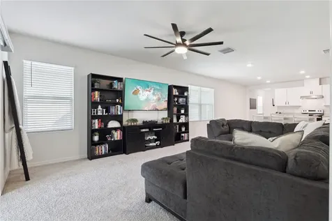 387 Pelham Park Drive Deland FL 32720