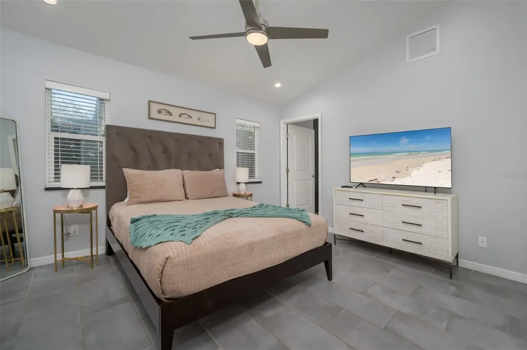 1039 23rd Street Sarasota FL 34234