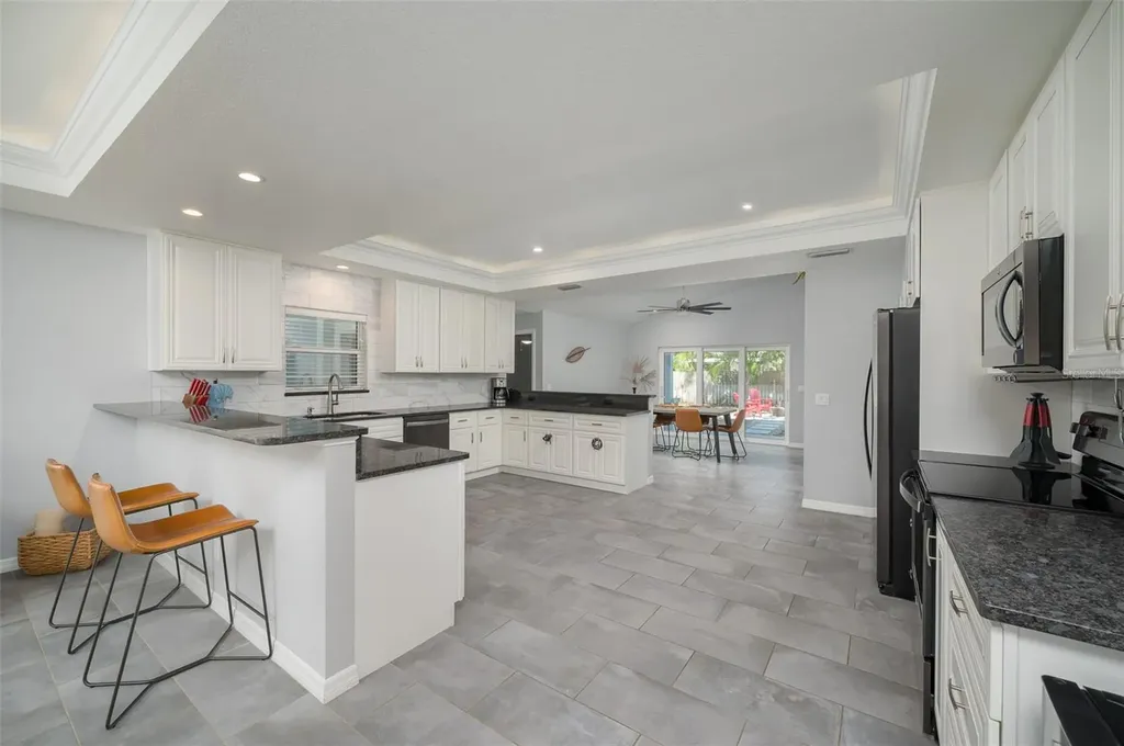 1039 23rd Street Sarasota FL 34234