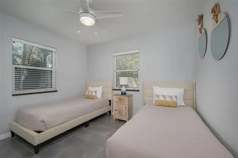 1039 23rd Street Sarasota FL 34234