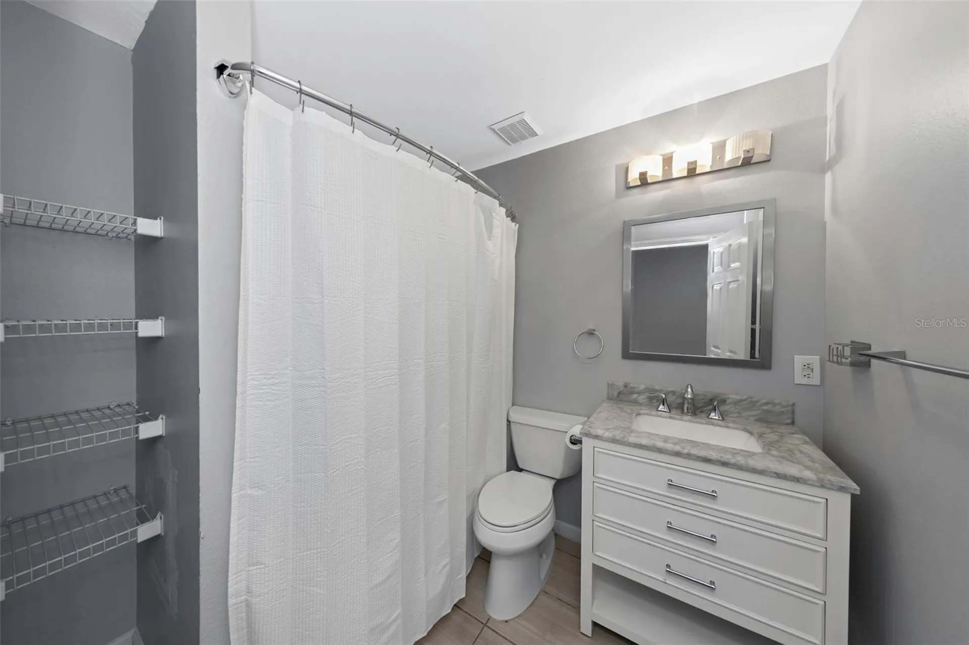 701 Mirror Lake Drive N Drive N St Petersburg FL 33701
