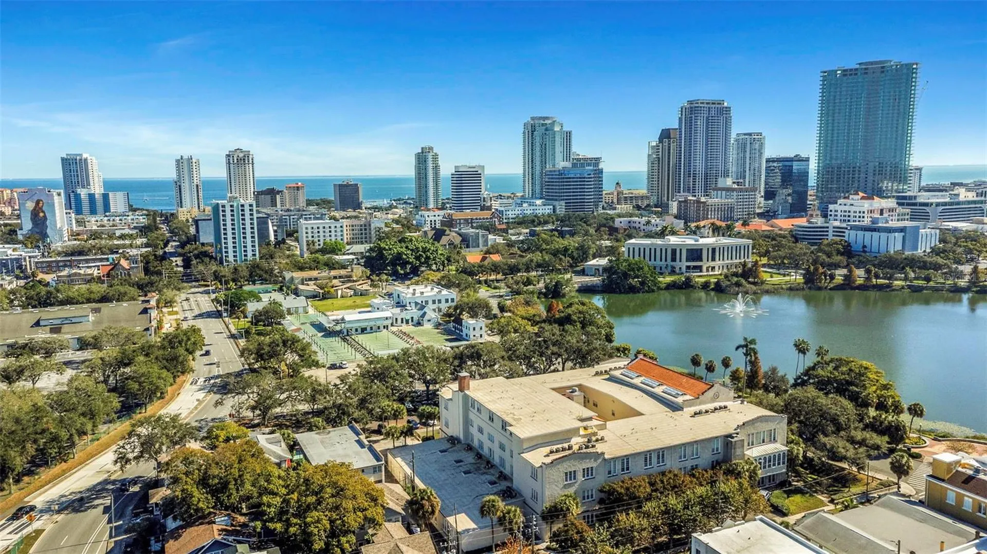 701 Mirror Lake Drive N Drive N St Petersburg FL 33701