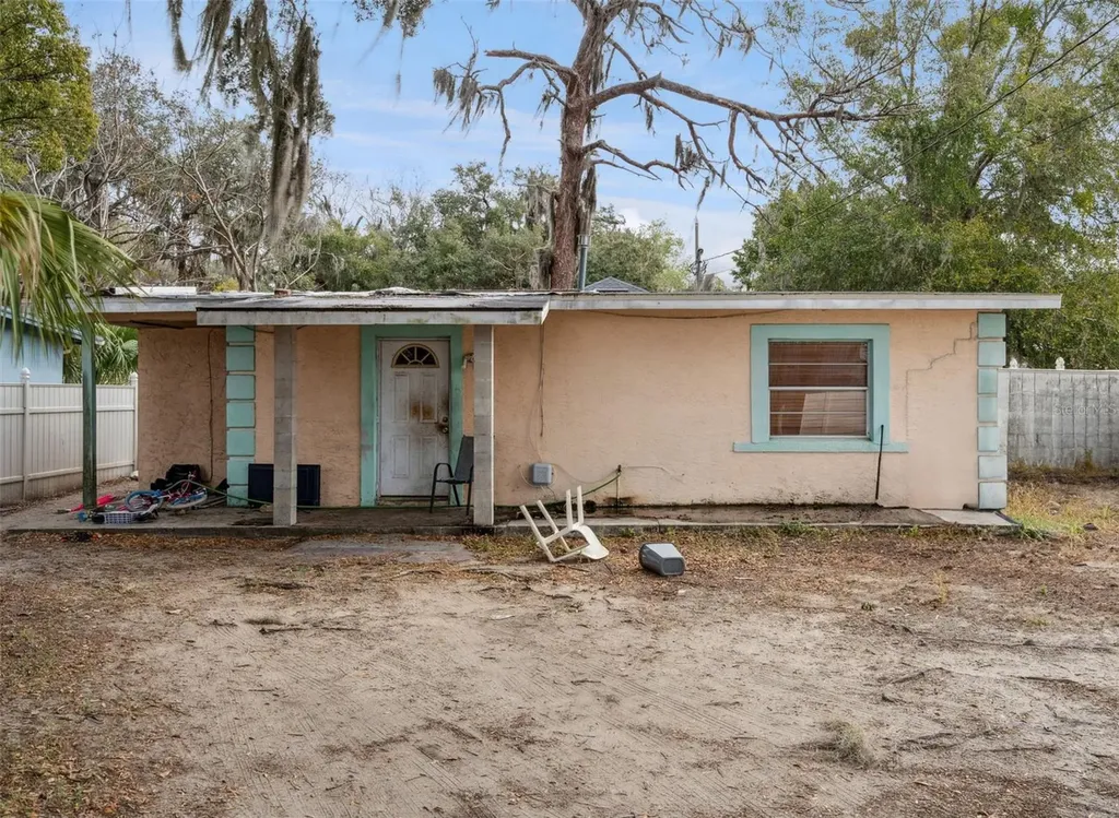 605 Danvers Street Eustis FL 32726