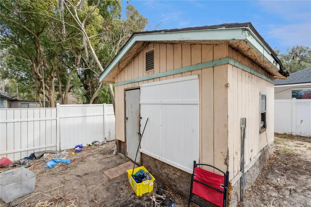605 Danvers Street Eustis FL 32726