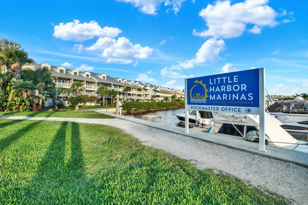 436 Bahia Beach Boulevard Ruskin FL 33570
