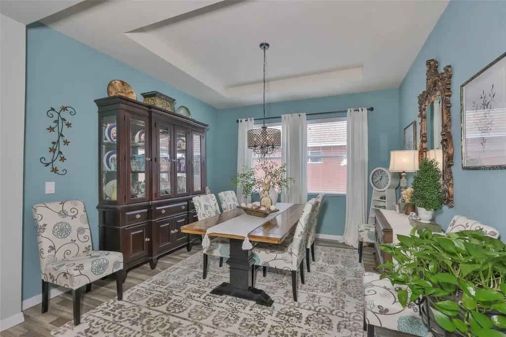 1506 Yale Castle Court Ruskin FL 33570