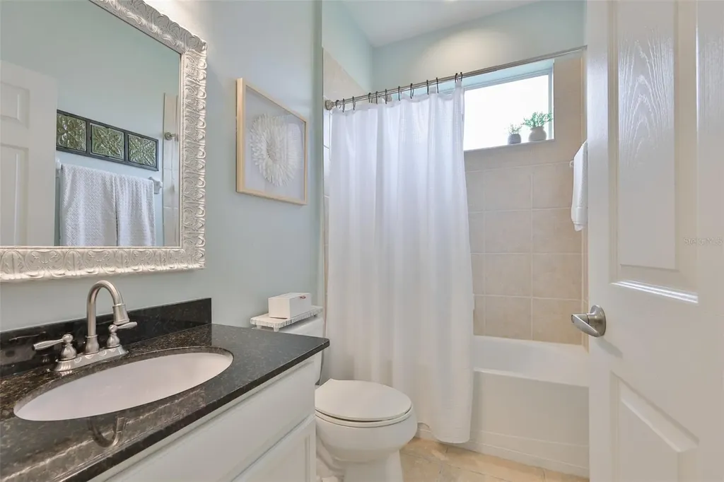 1506 Yale Castle Court Ruskin FL 33570