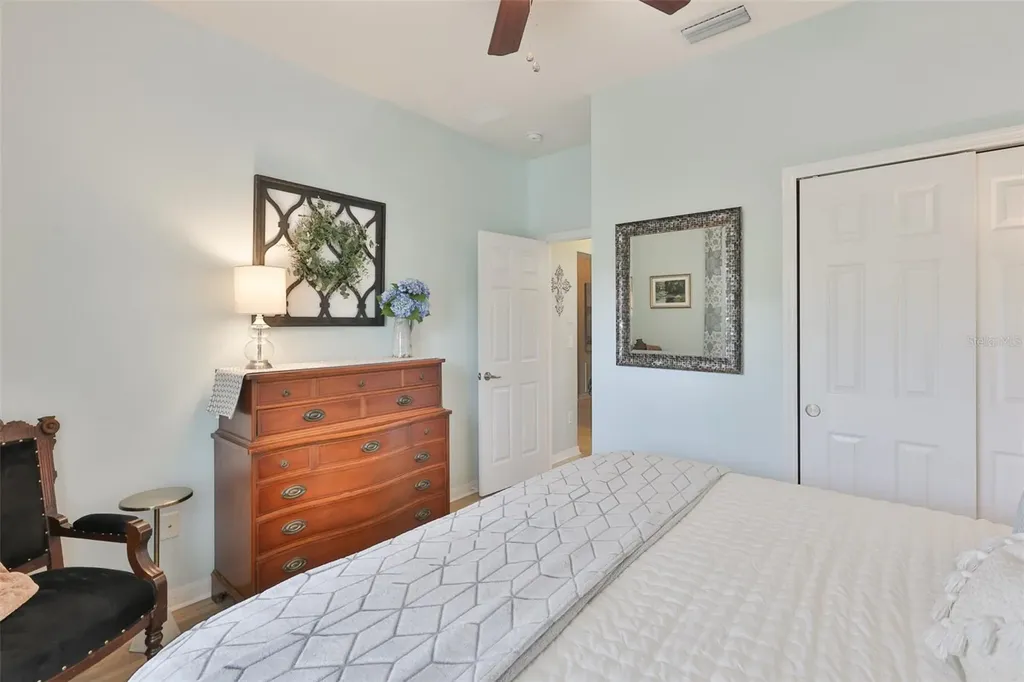 1506 Yale Castle Court Ruskin FL 33570